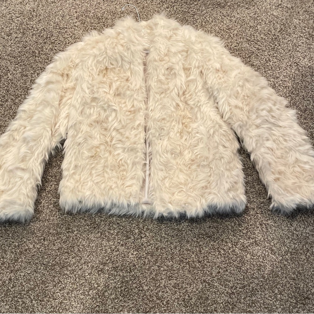 Vince Cream Teddy Jacket